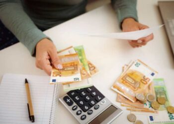 Aumento di stipendio per i dipendenti statali