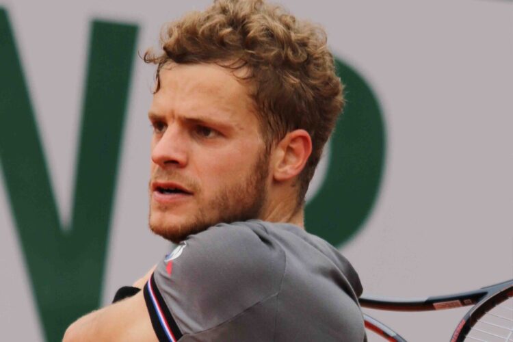 Hanfmann_RGQ19_23_48002696768-@commons.wikimedia.org