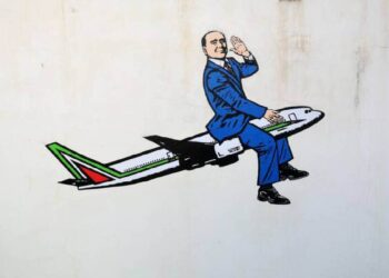 Il murale dedicato a Silvio Berlusconi