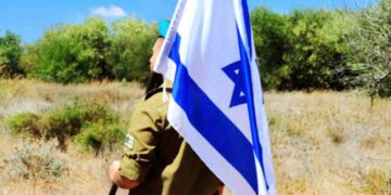 Israele rivendica l'attacco alla tv di Stato iraniana
