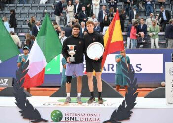 Sinner-Alcaraz, finale Roland Garros: dove vederla. Orario, precedenti, dirette tv e streaming