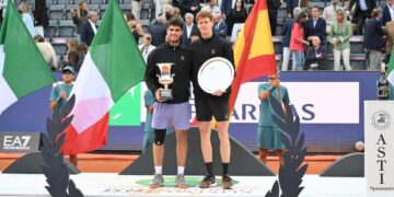 Sinner-Alcaraz, finale Roland Garros: dove vederla. Orario, precedenti, dirette tv e streaming