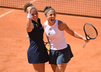 Errani e Paolini regine a Parigi: storico successo nel doppio al Roland Garros