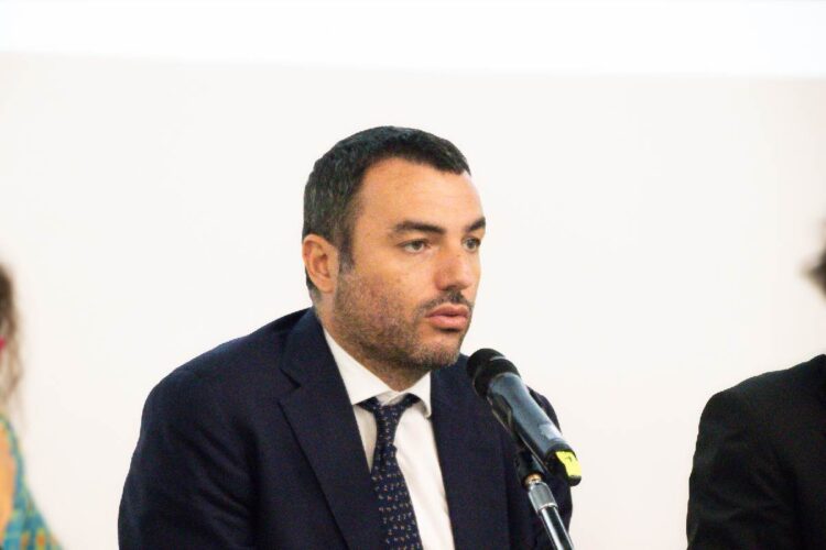 L'assessore Alessandro Delli Noci