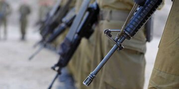 Morti e feriti in un centro aiuti a Gaza