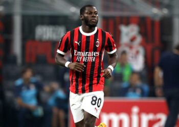 Il centrocampista Yunus Musah con la maglia del Milan