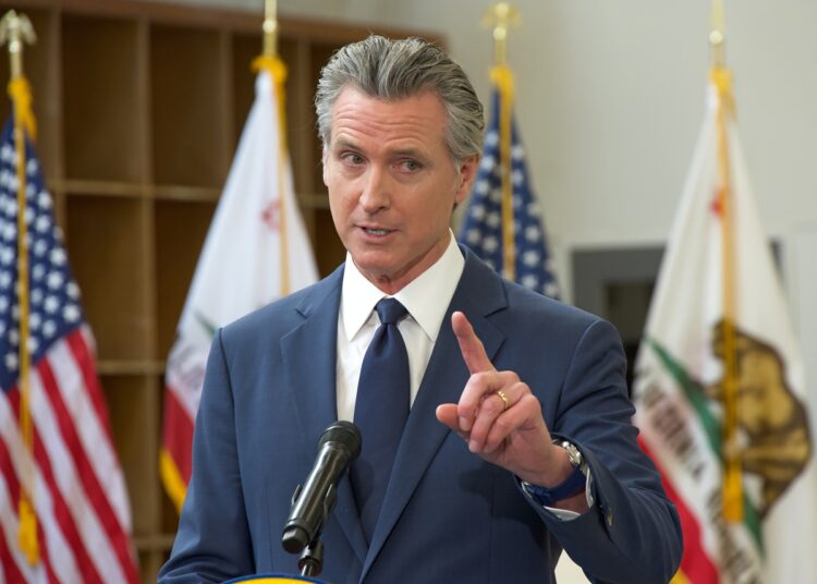 CA Governor Gavin Newsom_alanews.it