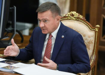 Ex ministro dei trasporti russo