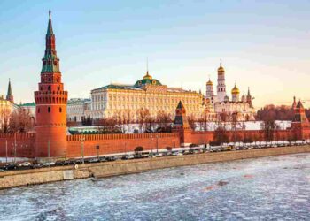 Il Cremlino sullo stop USA alla fornitura di alcune armi all'Ucraina