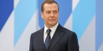 Medvedev risponde all'ultimatum di Trump
