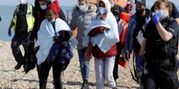 Record di sbarchi di migranti in GB
