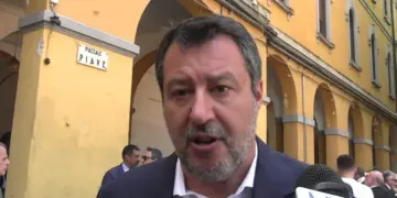 Salvini chiede il ritiro dell'emendamento sui pedaggi
