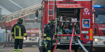 Vigili del fuoco in azione