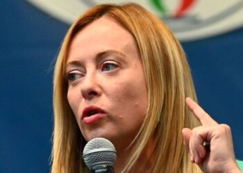 Un primo piano di Giorgia Meloni