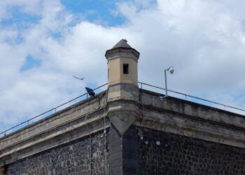 La casa circondariale di Poggioreale a Napoli