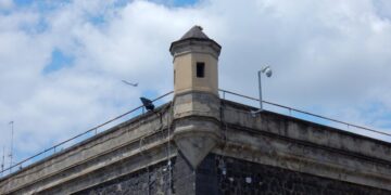 La casa circondariale di Poggioreale a Napoli