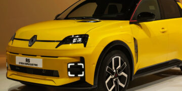 Renault R5 E‑Tech: il ritorno shock della city car anni ’70… ma adesso è elettrica e costa € 24.900?