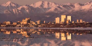 Anchorage, la capitale dell'Alaska dove questa sera si terrà il vertice tra Trump e Putin