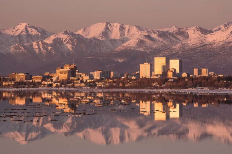 Anchorage, la capitale dell'Alaska dove questa sera si terrà il vertice tra Trump e Putin