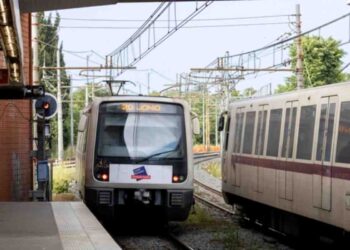 Bloccata la metro B a Roma