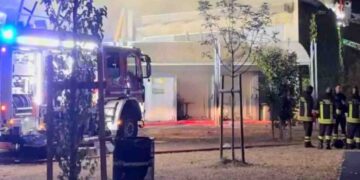 Domato l'incendio al Viper Theatre