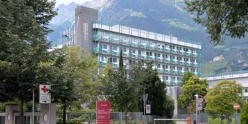 Morti due neonati a Bolzano in ospedale a causa di un'infezione