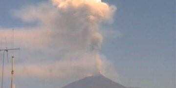 Eruzione-Etna-2-giugno-2025.-ANSA-INGV-NPK_