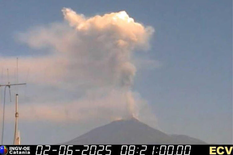 Eruzione-Etna-2-giugno-2025.-ANSA-INGV-NPK_