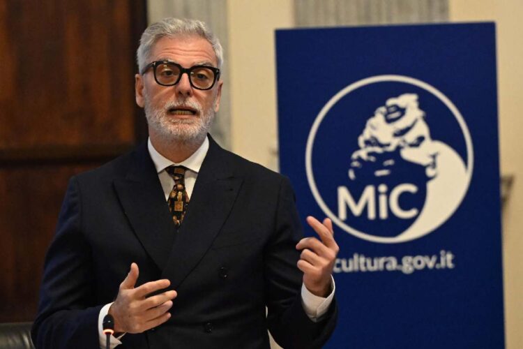 Federico Mollicone critica la gestione dei campi Rom da parte dell'amministrazione di Sala