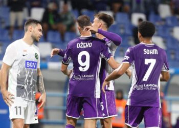Fiorentina, rimonta da panico e qualificazione ai gironi di Conference League raggiunta