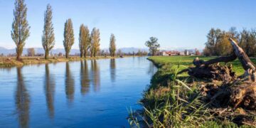 Il fiume Adda dove è annegato un sedicenne