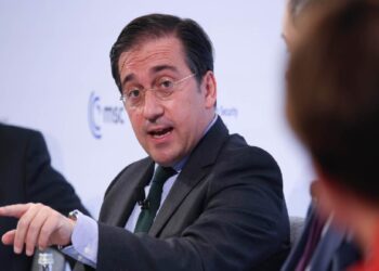 Il ministro degli Esteri spagnolo, José Manuel Albares