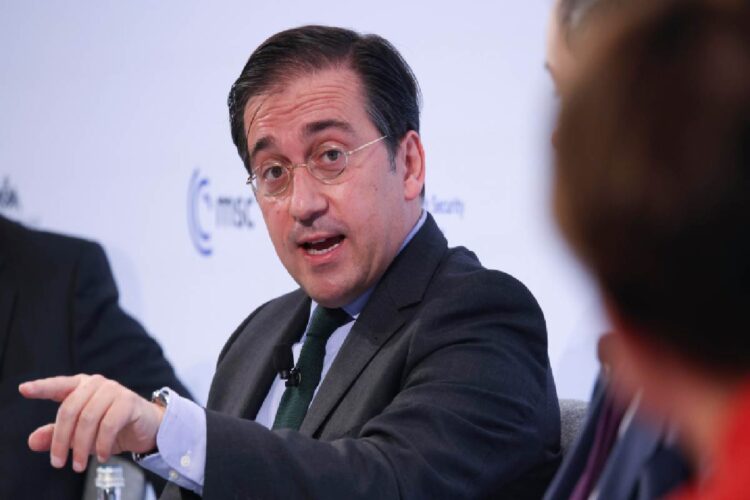 Il ministro degli Esteri spagnolo, José Manuel Albares