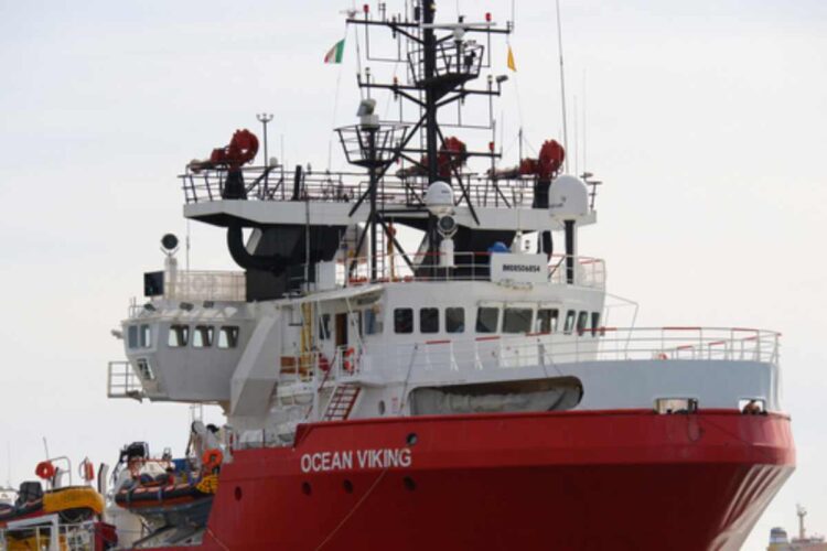La denuncia dell'Ocean Viking per l'attacco della guardia costiera libica