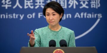 Mao Ning, portavoce del ministero degli Esteri della Cina, esprime l'appoggio completo ai colloqui di pace per il conflitto in Ucraina