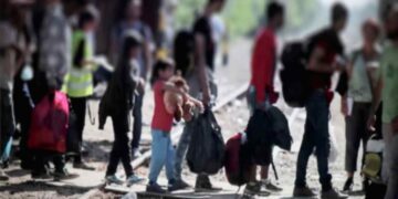 Migranti siriani lasciano la Turchia