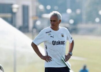 Mourinho esonerato dal Fenerbahce