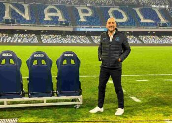 Napoli: caos Decibel bellini e Geolier