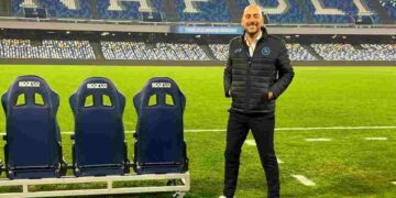 Napoli: caos Decibel bellini e Geolier