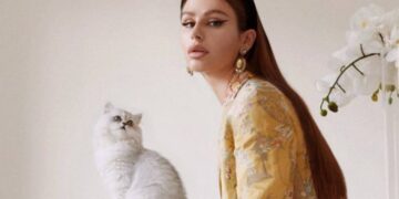 Nima Benati vittima di un furto shock da 100mila euro: gioielli e diamanti spariti in stazione