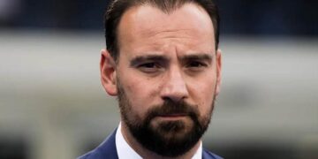 Patente ritirata a Giovanni Manna