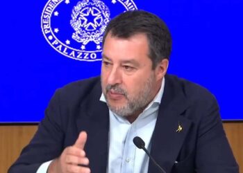 Salvini sul Ponte sullo Stretto