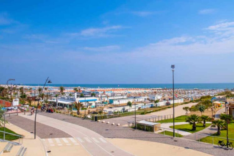 Spiagge operative nel riminese