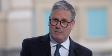 Starmer sottolinea l'importanza di una pace giusta per l'Ucraina prima dell'importante vertice con Trump, Zelensky e gli altri leader europei