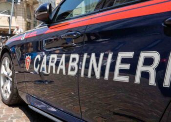 Una macchina dei carabinieri