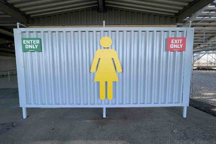 Un bagno riservato alle donne