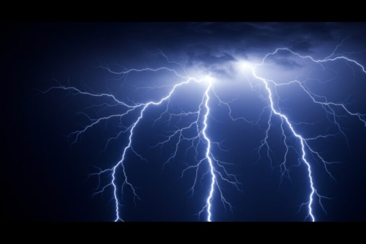 Un fulmine uccide un motociclista in vacanza nel Salento