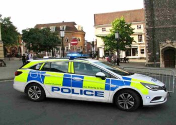 Una vettura della Polizia del Regno Unito