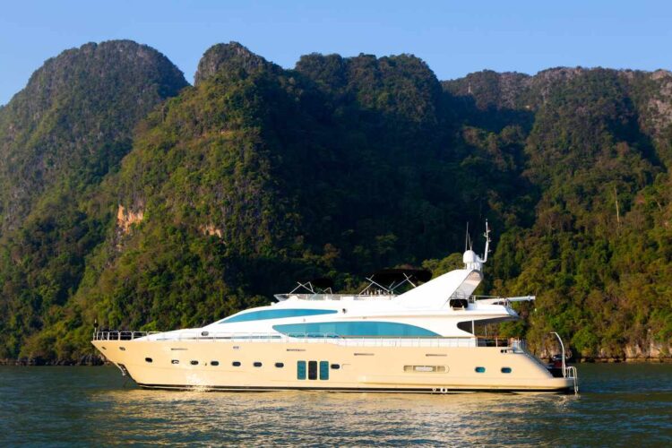 Morto un giovane a bordo del suo Yacht a Portisco a causa delle esalazioni tossiche del wc chimico