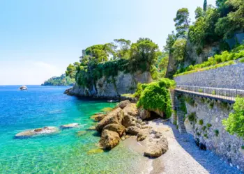 Baia dei Saraceni, Malpasso e Capo Mortola: i paradisi nascosti della Liguria che sembrano Caraibi